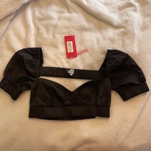 New with tags beginning boutique black crop top